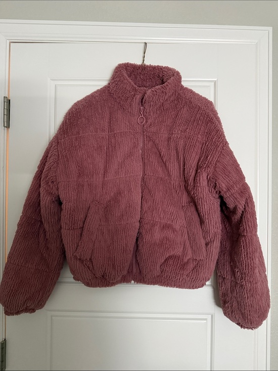 wild fable Jackets & Blazers - Wild Fable Zip-Up Plush Puffer Coat Size Small